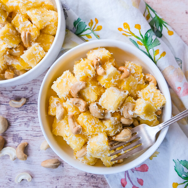 "Piña Colada" Fruit Salad with Pineapple, Cashews & Coconut
