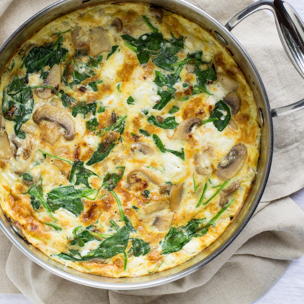 Spinach, Mushroom & Feta Frittata with Grape Tomatoes
