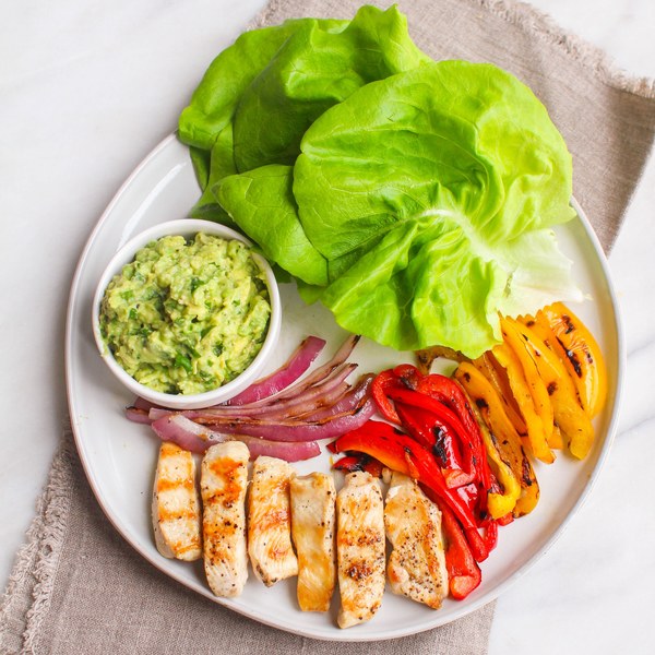 Chicken & Bell Pepper Fajitas with Guacamole & Butter Lettuce