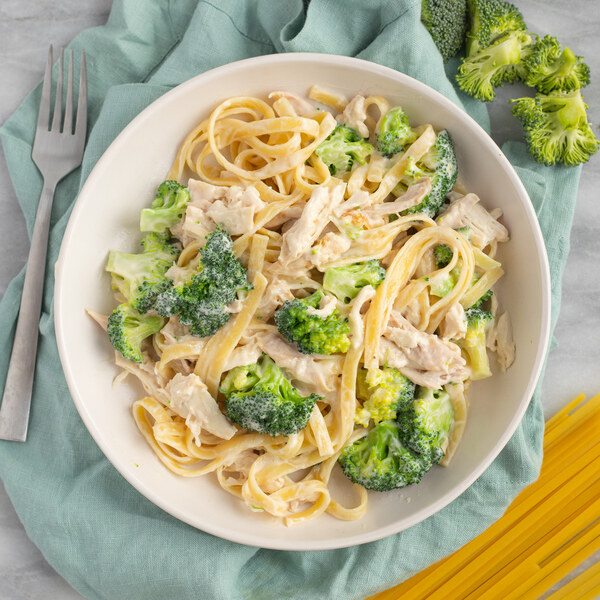 Rotisserie Chicken & Broccoli Fettuccine Alfredo