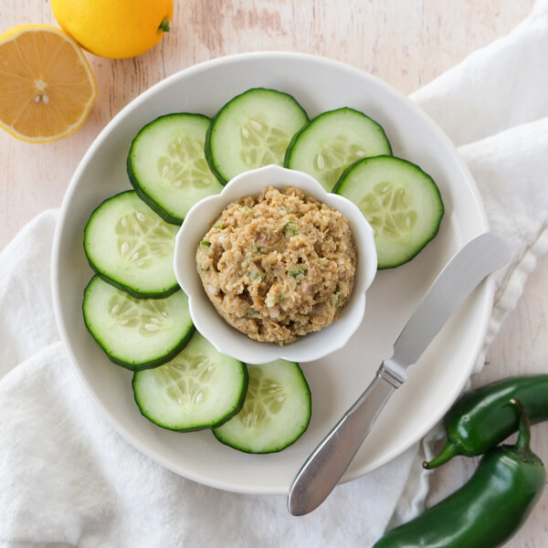 Vegan Lemon-Jalapeño Lentil Pâté with Cucumber Slices