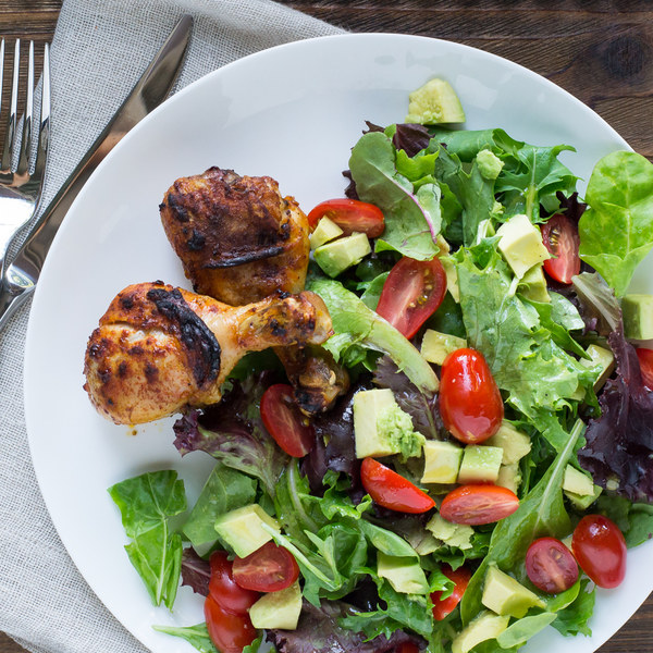 Garlic Paprika Chicken Drumsticks with Avocado, Tomato & Greens Salad