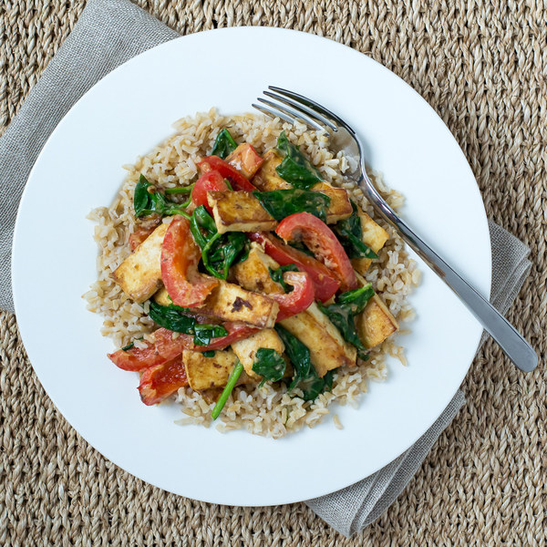 Tofu, Bell Pepper & Spinach in Peanut Sauce with Basmati Rice
