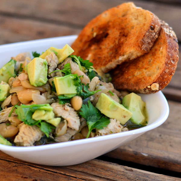 Southwest White Chicken Chili with Avocado & Crusty Bread