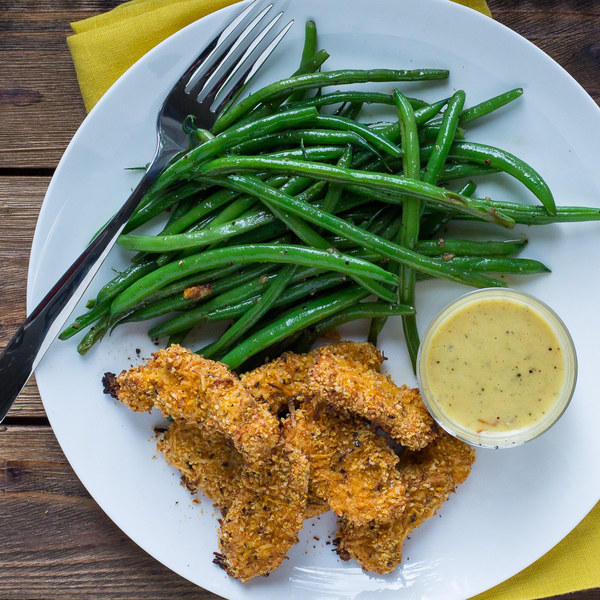 Chicken Tenders with Honey Mustard Dip & Roasted Green Beans