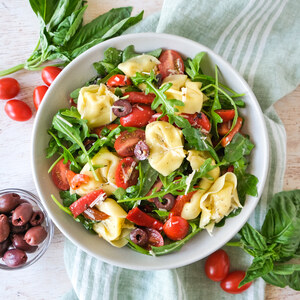 Tortellini Pasta Salad with Roasted Red Peppers, Arugula & Parmesan