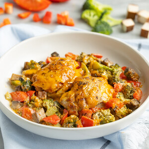 Baked Cheddar Chicken Thighs with Mushrooms, Bell Peppers & Broccoli