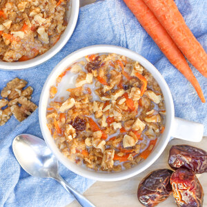 "Carrot Cake" Oatmeal with Dates & Walnuts